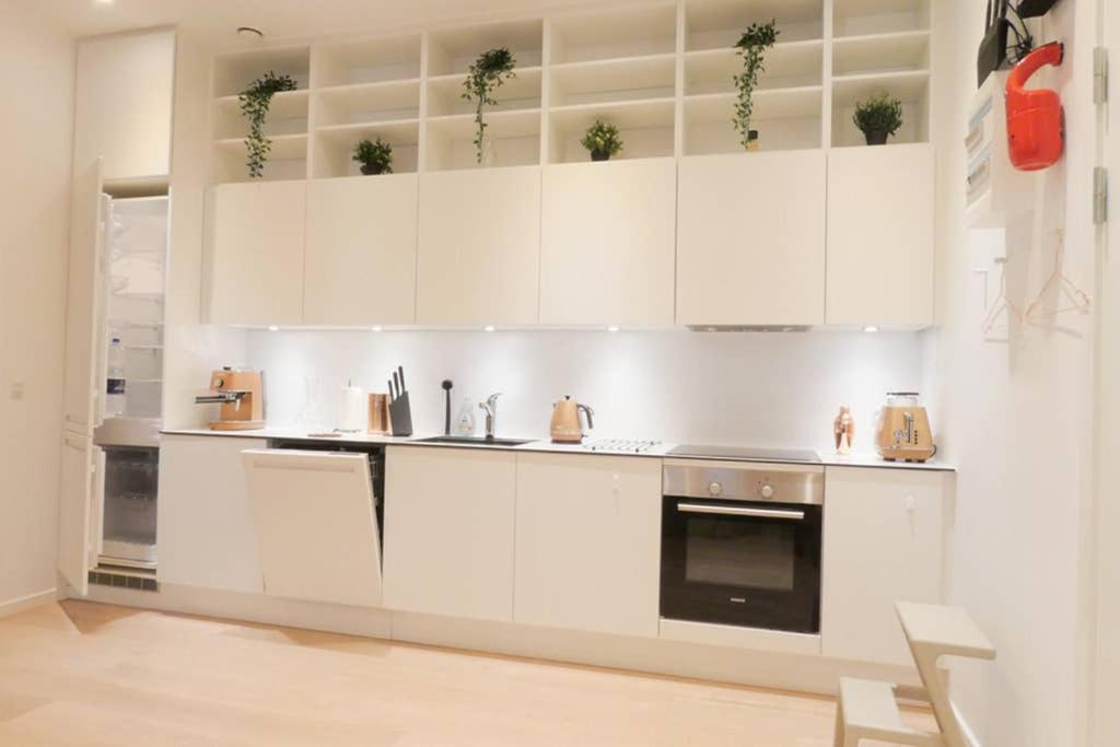 Exquisite Apartment, Most Convenient Location, Apt 5. Köpenhamn Exteriör bild
